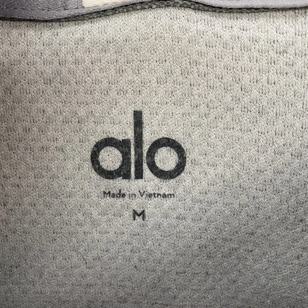 Alo Yoga‎ Sweatshirt Mens Medium Gray Crewneck Zip Pocket Raglan Knit Textured